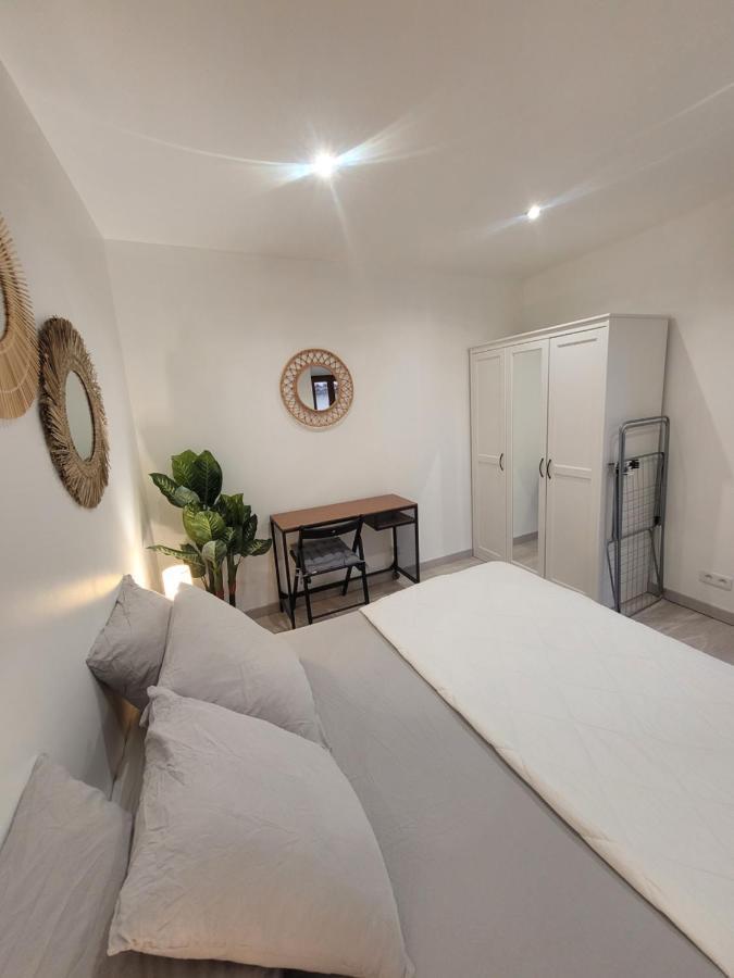Le Provencal Apartment Saint-Mitre-les-Remparts ภายนอก รูปภาพ